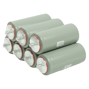 2.4V 30Ah 60138 円筒形チタン酸リチウム電池セル 